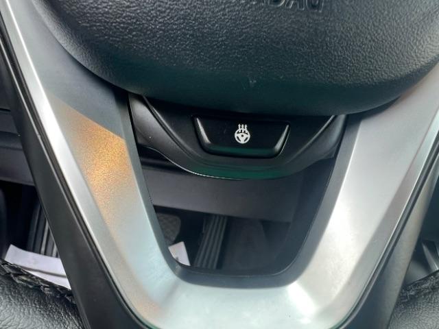 BMW 3-Series 330i xDrive 2021