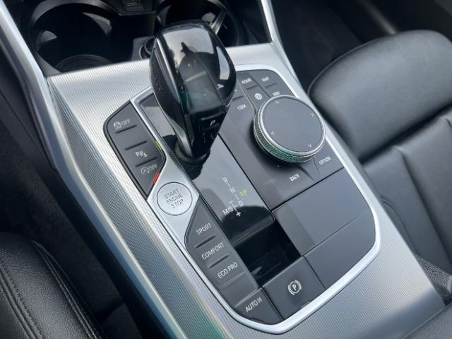 BMW 3-Series 330i xDrive 2021