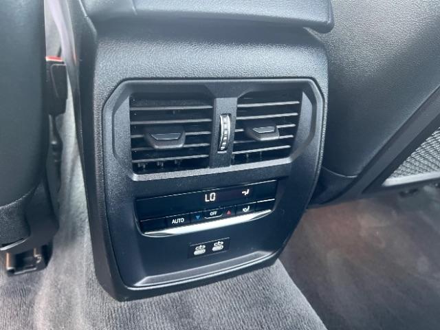 BMW 3-Series 330i xDrive 2021