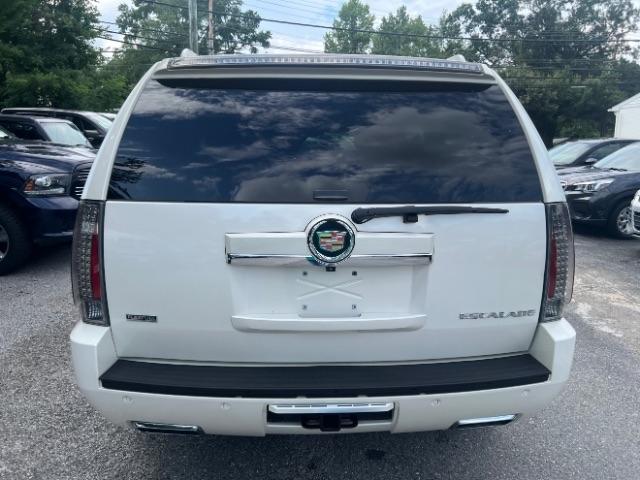 Cadillac Escalade AWD Premium 2012