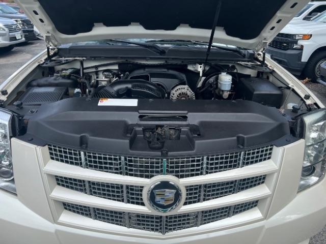 Cadillac Escalade AWD Premium 2012