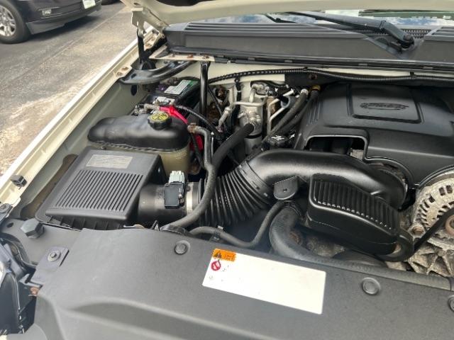 Cadillac Escalade AWD Premium 2012