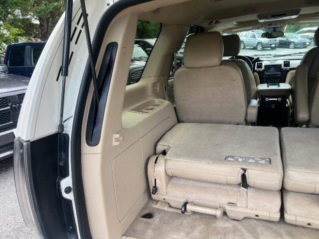 Cadillac Escalade AWD Premium 2012
