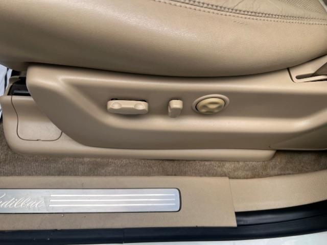 Cadillac Escalade AWD Premium 2012
