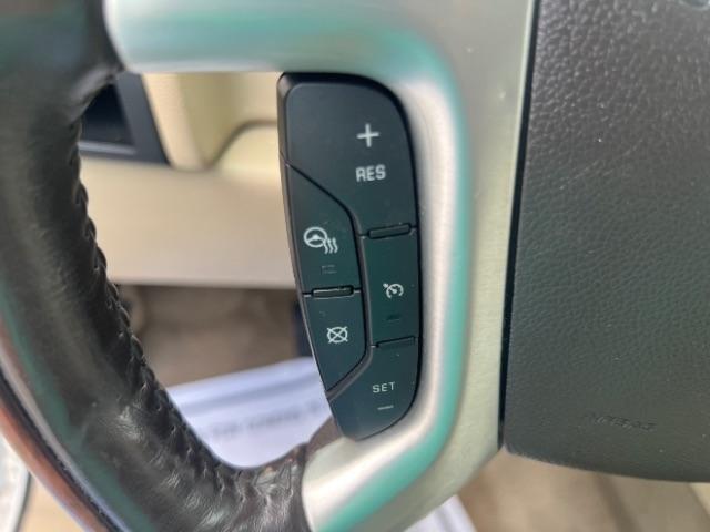Cadillac Escalade AWD Premium 2012