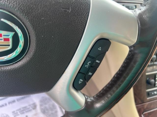 Cadillac Escalade AWD Premium 2012