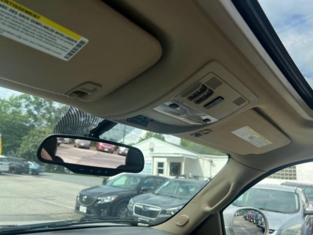 Cadillac Escalade AWD Premium 2012