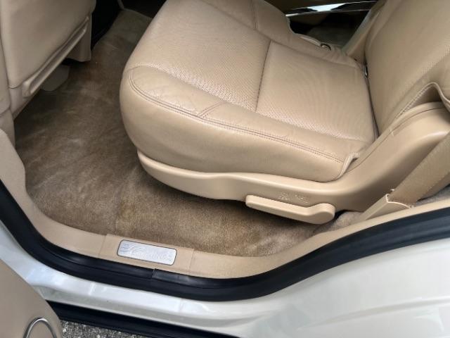 Cadillac Escalade AWD Premium 2012
