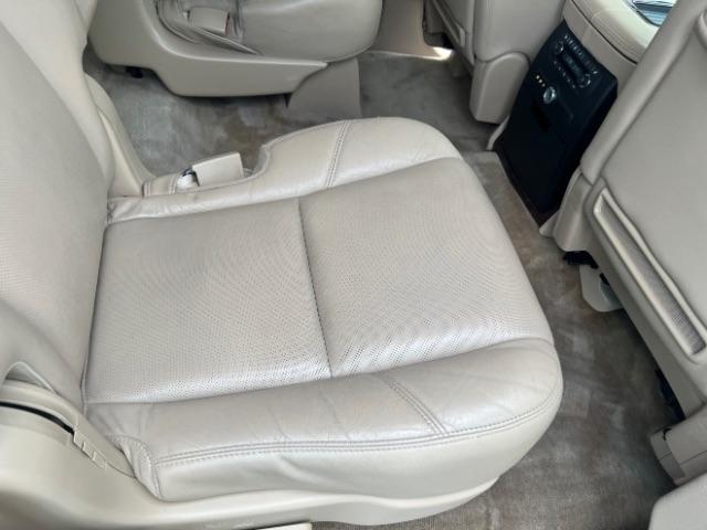 Cadillac Escalade AWD Premium 2012