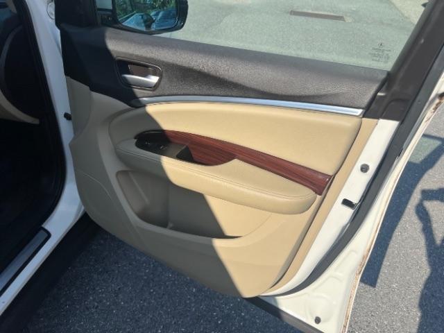 Acura MDX 9-Spd AT SH-AWD w/Tech & AcuraWatch Plus 2016