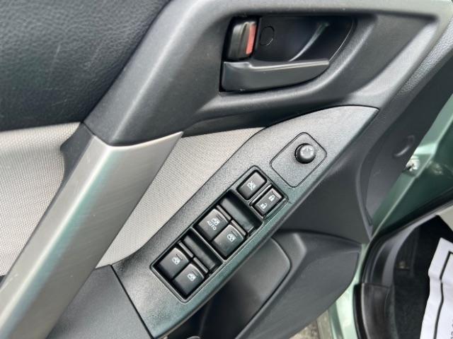 Subaru Forester 2.5i Premium 2015