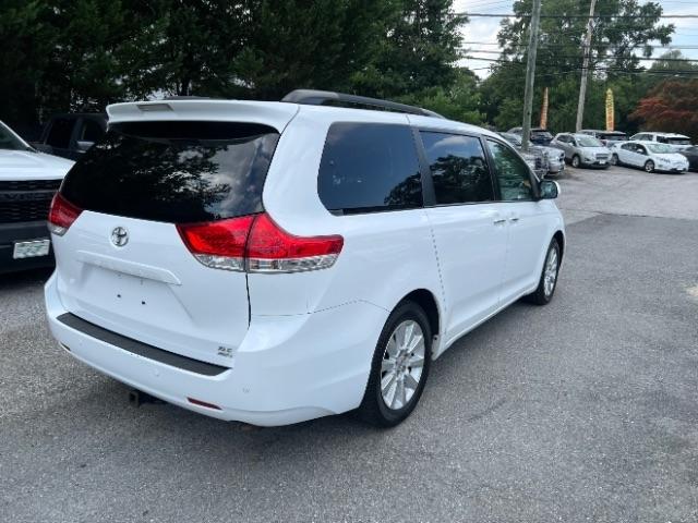 Toyota Sienna Limited AWD 7-Passenger V6 2014