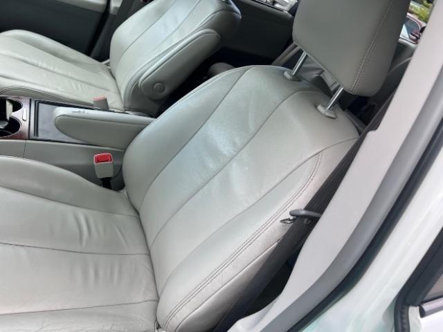 Toyota Sienna Limited AWD 7-Passenger V6 2014