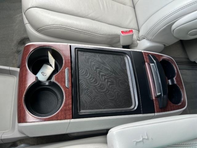 Toyota Sienna Limited AWD 7-Passenger V6 2014