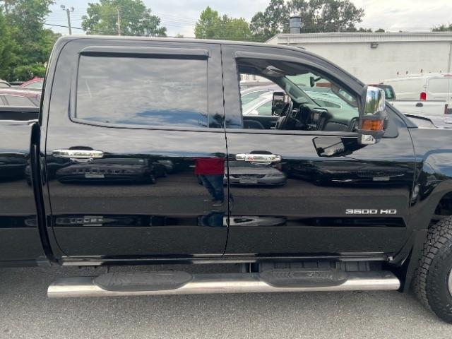 Chevrolet Silverado 3500HD Work Truck Crew Cab 4WD 2017