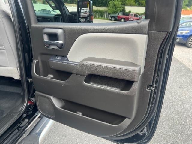 Chevrolet Silverado 3500HD Work Truck Crew Cab 4WD 2017