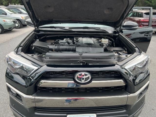 Toyota 4Runner Limited 4WD V6 2019