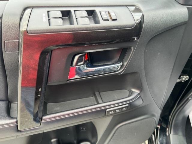 Toyota 4Runner Limited 4WD V6 2019