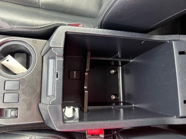 Toyota 4Runner Limited 4WD V6 2019