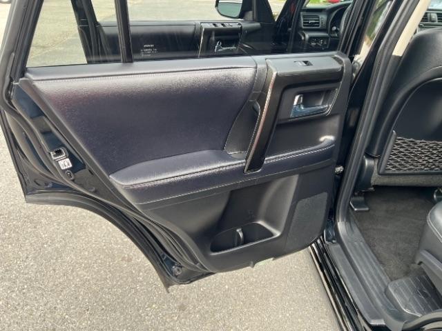 Toyota 4Runner Limited 4WD V6 2019