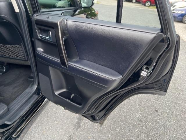 Toyota 4Runner Limited 4WD V6 2019