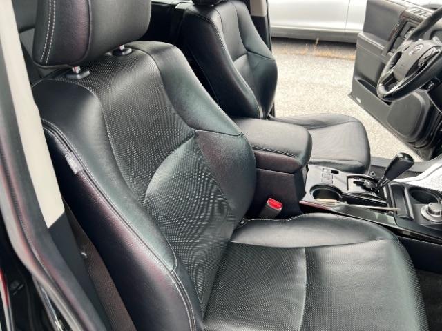Toyota 4Runner Limited 4WD V6 2019