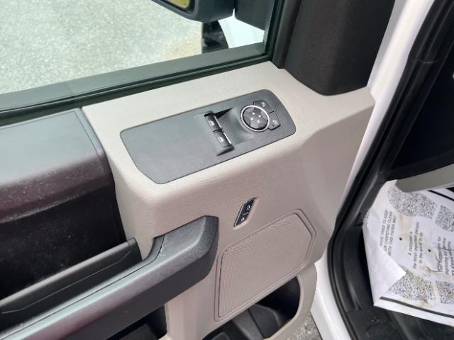 Ford F-150 XL 8-ft. Bed 2WD 2016