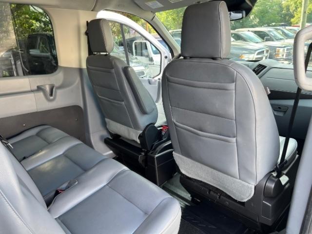 Ford Transit 350 Wagon Low Roof XL w/Sliding Pass. 148-in. WB 2019