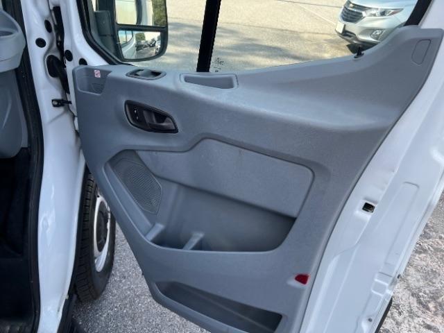 Ford Transit 350 Wagon Low Roof XL w/Sliding Pass. 148-in. WB 2019