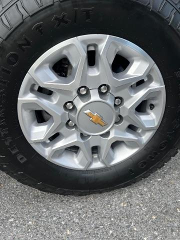 Chevrolet Silverado 3500HD LT Crew Cab 4WD 2022