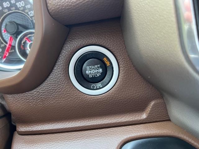 RAM 2500 Laramie Crew Cab SWB 4WD 2020