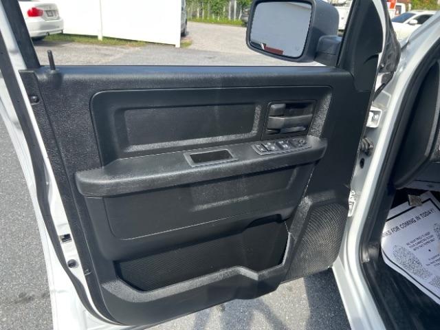 RAM 1500 Classic Tradesman Quad Cab 2WD 2019