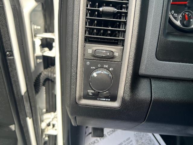 RAM 1500 Classic Tradesman Quad Cab 2WD 2019