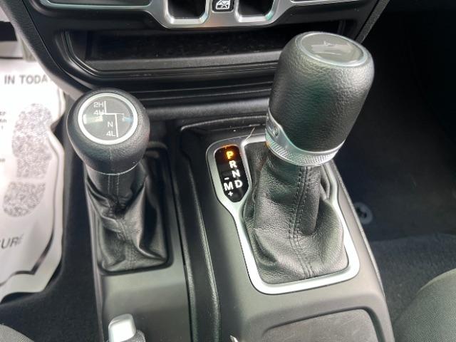 Jeep Wrangler Unlimited Sport Altitude 2021
