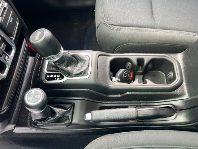 Jeep Wrangler Unlimited Sport Altitude 2021