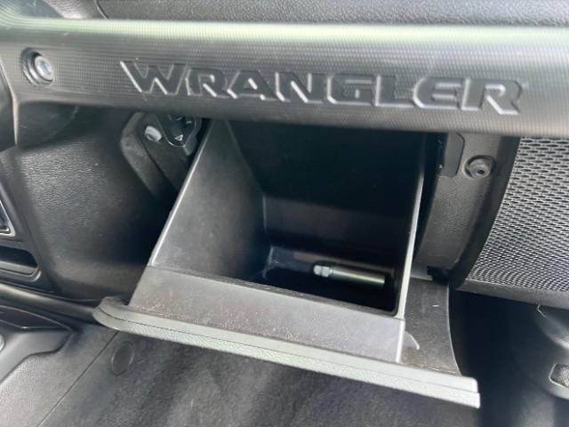 Jeep Wrangler Unlimited Sport Altitude 2021