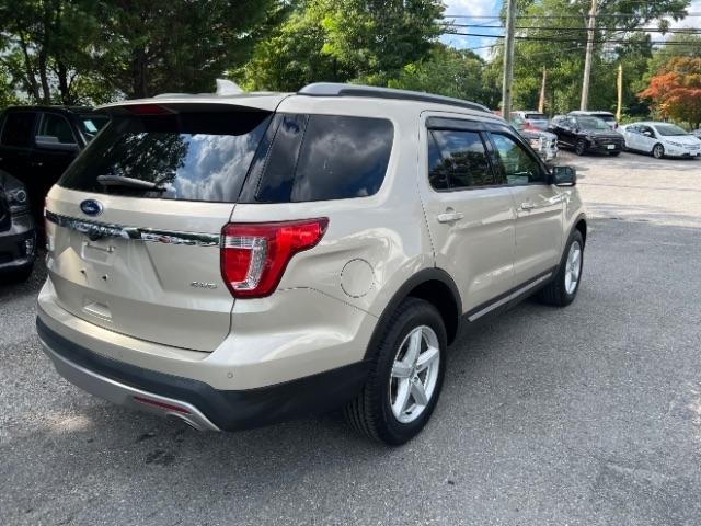 Ford Explorer XLT 4WD 2017