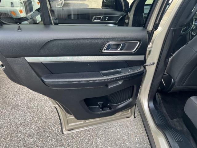Ford Explorer XLT 4WD 2017