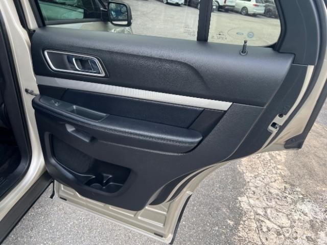 Ford Explorer XLT 4WD 2017