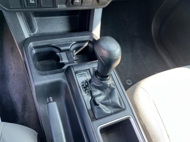 Toyota Tacoma SR5 Access Cab I4 6AT 2WD 2022