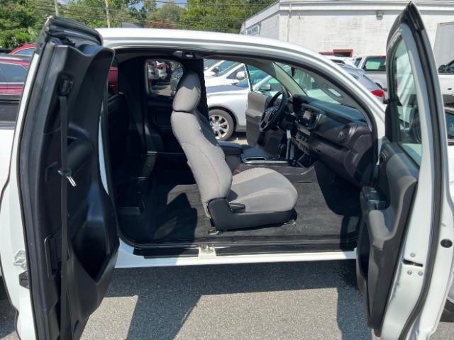 Toyota Tacoma SR5 Access Cab I4 6AT 2WD 2022