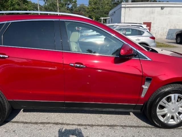 Cadillac SRX Luxury 2012