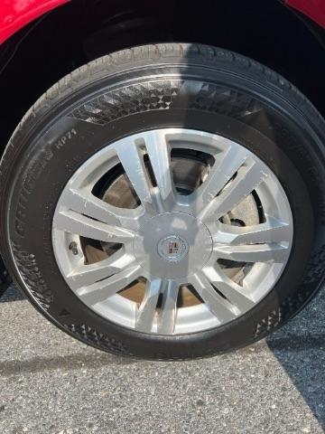 Cadillac SRX Luxury 2012