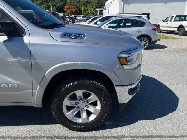 RAM 1500 Laramie Crew Cab SWB 4WD 2019