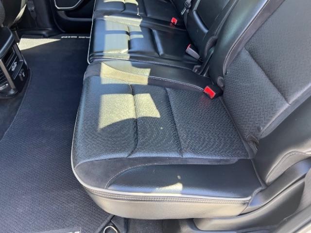 RAM 1500 Laramie Crew Cab SWB 4WD 2019