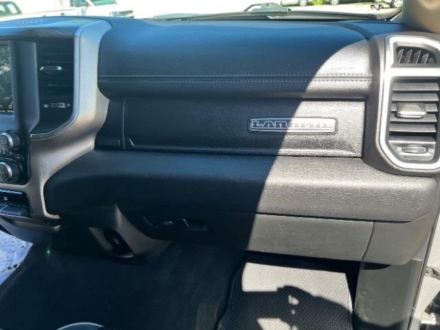 RAM 1500 Laramie Crew Cab SWB 4WD 2019