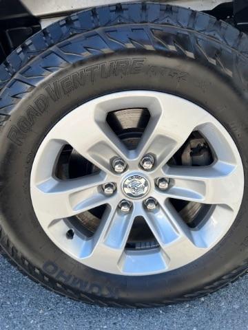 RAM 1500 Laramie Crew Cab SWB 4WD 2019