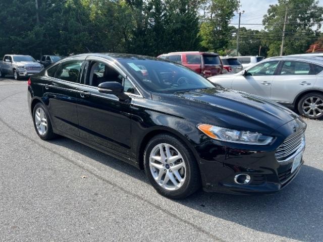 Ford Fusion SE 2016