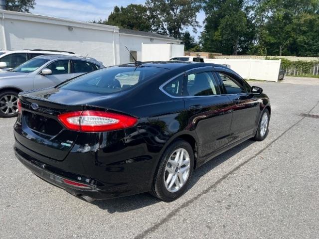 Ford Fusion SE 2016