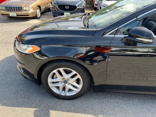 Ford Fusion SE 2016